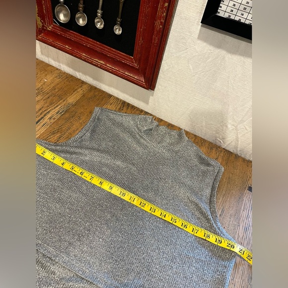 📍🩶 ALEX & MARIE – Sleeveless Ribbed Side-Slit Tunic – Size XL - Picture 4 of 9